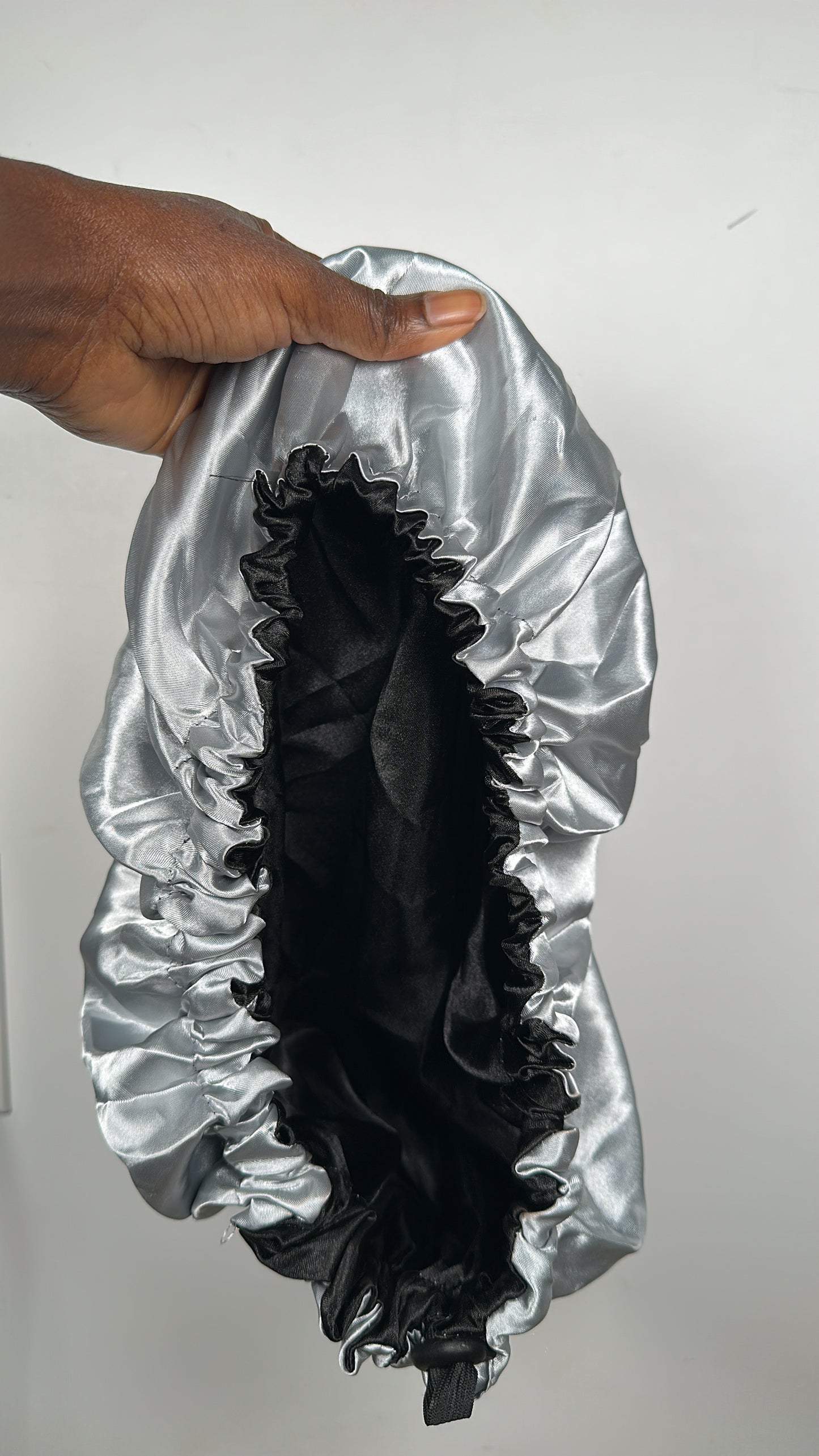 Bonnet en satin - Format adulte